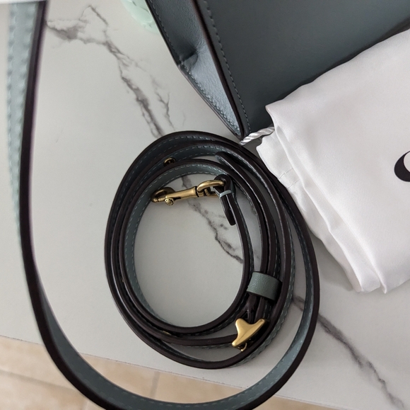 Coach Mini Cashin Tote - Picture 3 of 11